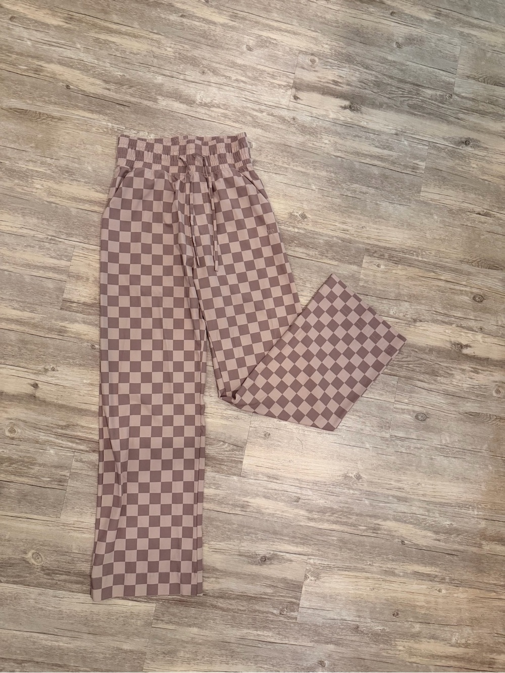 Checkerboard Wide-Leg Pants in Mauve Brown